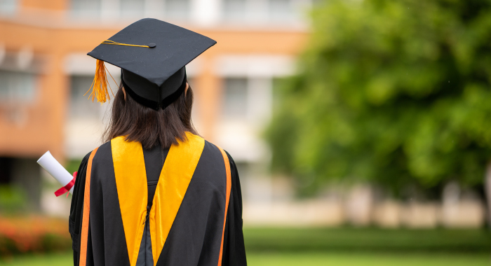 Colage Grad 10 Money Tips For College Grad